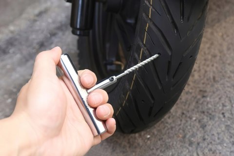 Uniwersalny Zestaw Wulkanizacyjny Naprawczy do Opon 27 Elementów Kraft&Dele