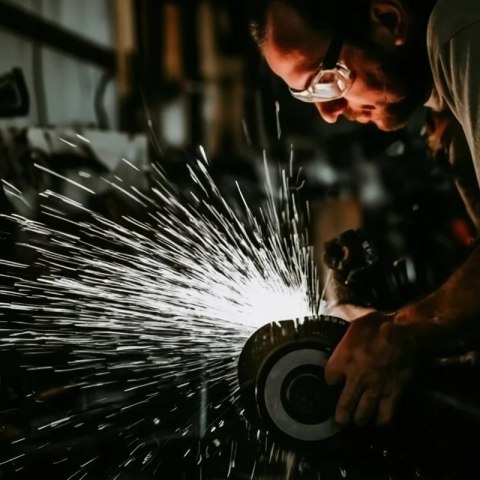 TARCZA DO SZLIFOWANIA DREWNA METALU 125mm LISTKOWA LAMELKOWA P80 10 szt