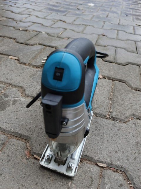 OUTLET W1386 WYRZYNARKA Z LASEREM PRZECINARKA PIŁA DREWNA