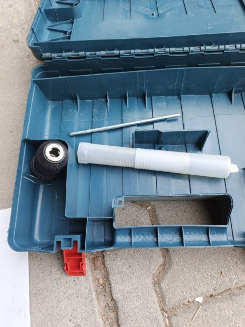 OUTLET W1394 MŁOTOWIERTARKA UDAROWA MOCNA