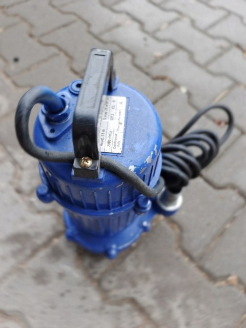 OUTLET W1398 POMPA DO WODY BRUDNEJ CZYSTEJ ZANURZENIOWA SITKO SZAMBA