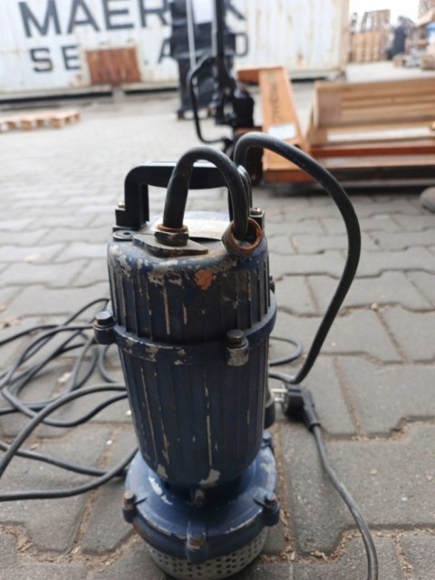 OUTLET W1423 POMPA DO WODY BRUDNEJ CZYSTEJ ŚCIEKÓW SITO ZANURZENIOWA SZAMBA