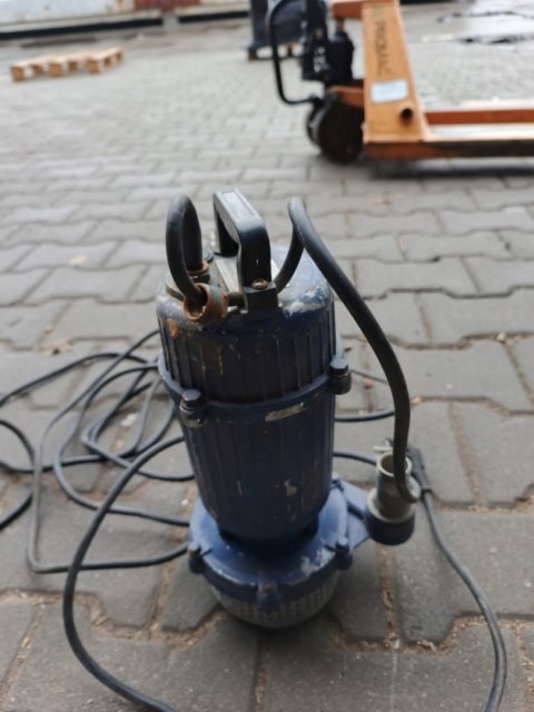 OUTLET W1423 POMPA DO WODY BRUDNEJ CZYSTEJ ŚCIEKÓW SITO ZANURZENIOWA SZAMBA