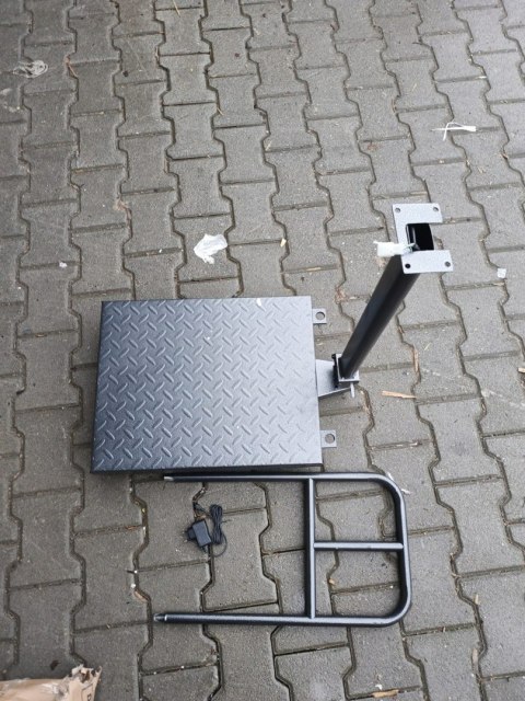 OUTLET W1452 WAGA MAGAZYNOWA PRZEMYSŁOWA SKLEPOWA PLATFORMOWA MOCNA