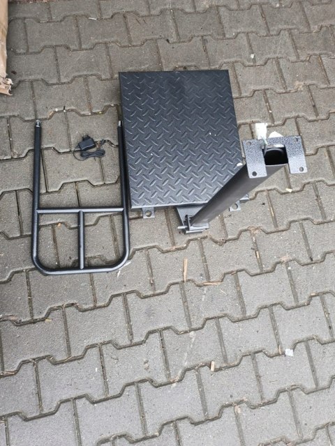OUTLET W1452 WAGA MAGAZYNOWA PRZEMYSŁOWA SKLEPOWA PLATFORMOWA MOCNA