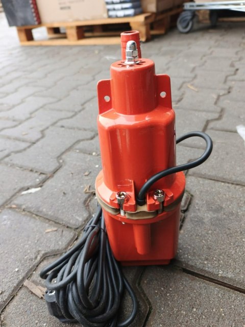OUTLET W1462 POMPA DO WODY CZYSTEJ ZANURZENIOWA RUSKA GŁĘBINOWA MEMBRANOWA