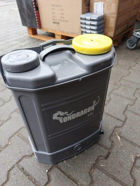 OUTLET W1467 Opryskiwacz AKUMULATOROWY Ciśnieniowy ELEKTRYCZNY Spryskiwacz