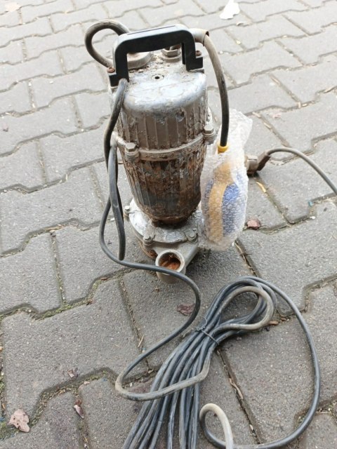 OUTLET W1475 POMPA DO WODY BRUDNEJ CZYSTEJ ŚCIEKÓW ZANURZENIOWA SZAMBA
