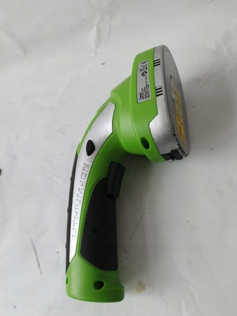 OUTLET W1494 NOŻYCE DO TRAWY ŻYWOPŁOTU AKUMULATOROWE SEKATOR DO KRZEWÓW