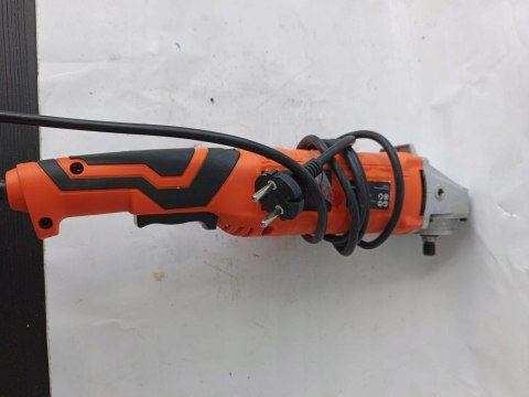 OUTLET W1502 MOCNA POLERKA SAMOCHODOWA SZLIFIERKA MOCNA