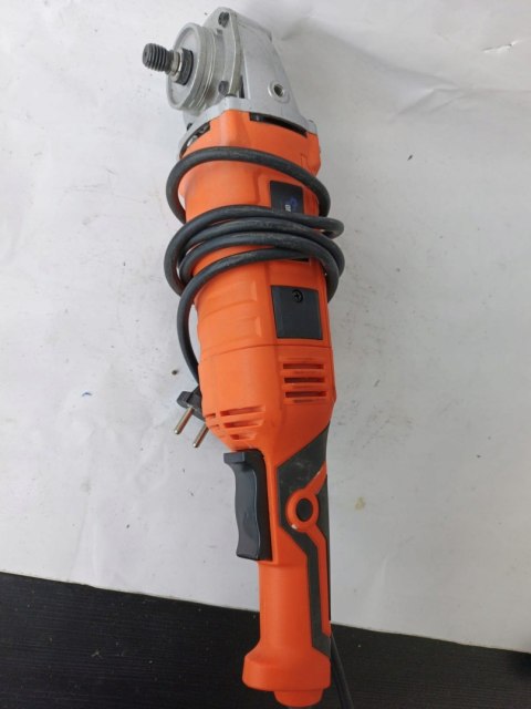 OUTLET W1502 MOCNA POLERKA SAMOCHODOWA SZLIFIERKA MOCNA