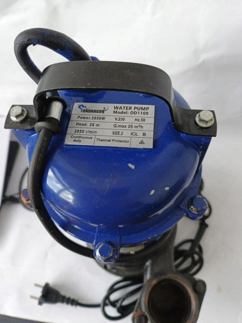 OUTLET W1504 POMPA DO WODY BRUDNEJ SZAMBA Z ROZDRABNIACZ ZATAPIALNA