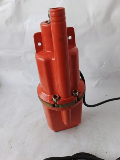 OUTLET W1509 POMPA DO WODY CZYSTEJ ZANURZENIOWA RUSKA GŁĘBINOWA MEMBRANOWA