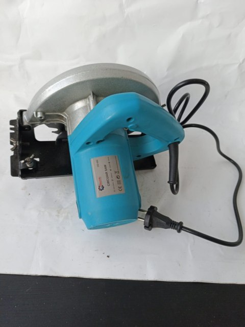 OUTLET W1513 PILARKA PIŁA TARCZOWA RĘCZNA DO DREWNA LASER MOCNA