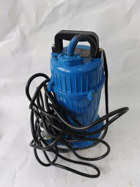 OUTLET W1526 POMPA GŁĘBINOWA DO BRUDNEJ WODY SZAMBA