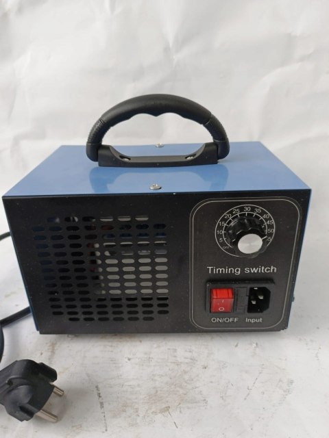 OUTLET W1529 GENERATOR OZONU ozonator Oczyszczacz do Powietrza SAMOCHODOWY