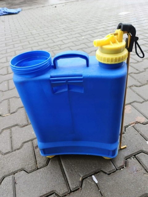 OUTLET W1532 OPRYSKIWACZ CIŚNIENIOWY ELEKTRYCZNY 16 l