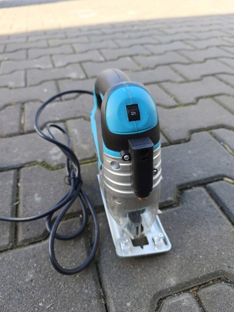 OUTLET W1565 WYRZYNARKA Z LASEREM PRZECINARKA PIŁA DREWNA MOCNA