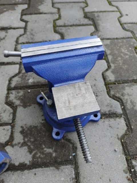 OUTLET W1575 Imadło ŚLUSARSKIE Z KOWADŁEM OBROTOWE 360st. MOCNE SOLIDNE