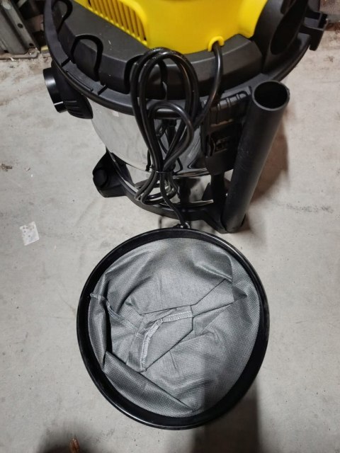 OUTLET W1587 ODKURZACZ PRZEMYSŁOWY SEPARATOR POPIOŁU KOMINKA GRILLA MOCNY