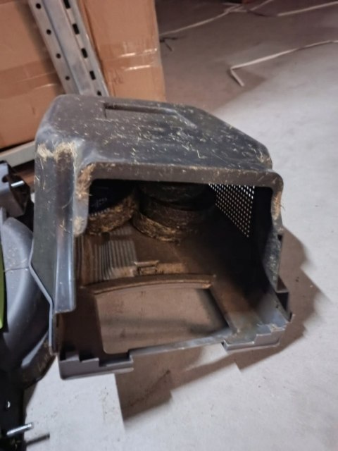 OUTLET W1590 KOSIARKA ELEKTRYCZNA DO TRAWY NÓŻ LEKKA MOCNA