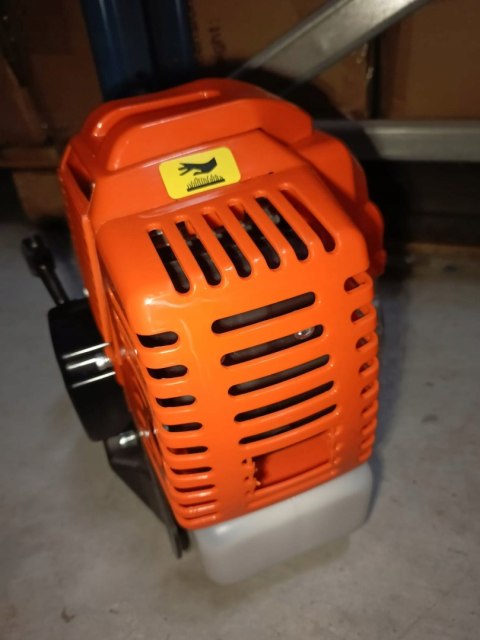 OUTLET W1603 GLEBOGRYZARKA SPALINOWA KULTYWATOR DO GLEBY ZIEMI GRYZARKA