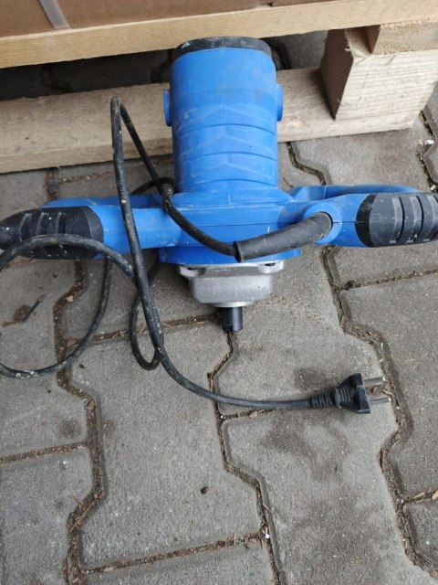 OUTLET W1088 MIESZADŁO ELEKTRYCZNE DO KLEJU FARB ZAPRAW BETONU