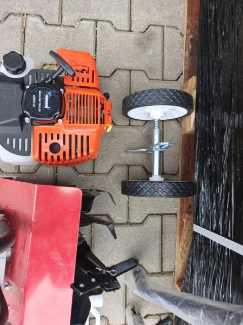 OUTLET W1117 GLEBOGRYZARKA SPALINOWA MOCNA DO GLEBY ZIEMI GRYZARKA