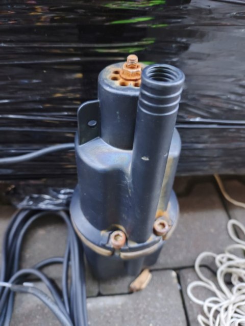 OUTLET W1140 POMPA POMPKA ZATAPIALNA DO WODY CZYSTEJ ZATAPIALNA MOCNA