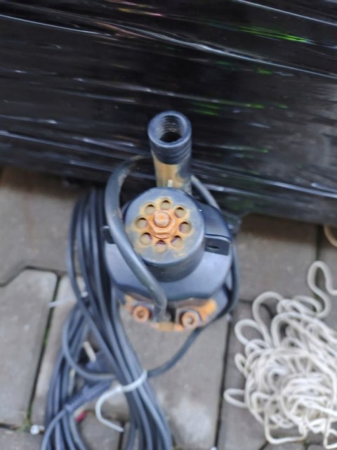 OUTLET W1140 POMPA POMPKA ZATAPIALNA DO WODY CZYSTEJ ZATAPIALNA MOCNA