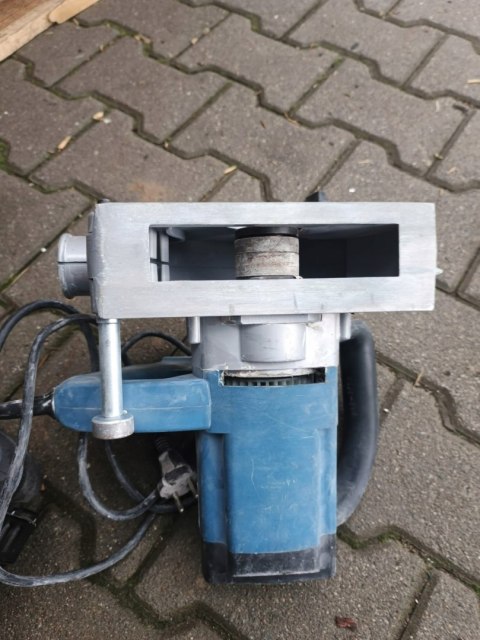 OUTLET W1157 BRUZDOWNICA ELEKTRYCZNA DO BETONU SOLIDNA WALIZKA