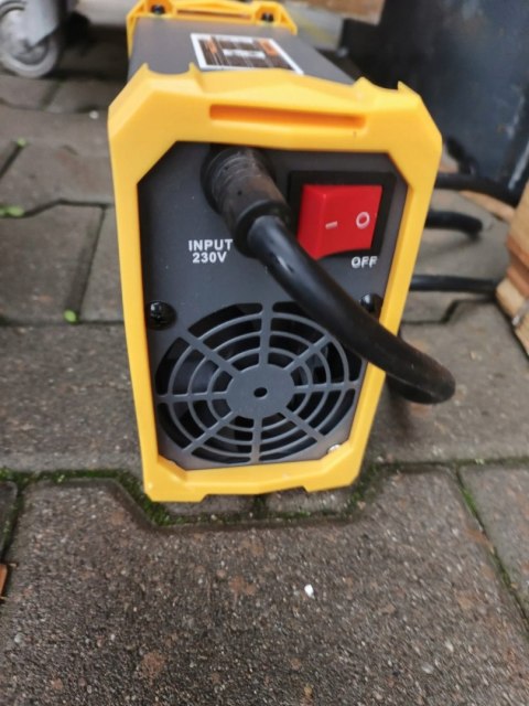 OUTLET W1160 SPAWARKA INWERTOROWA SOLIDNA MINI 250