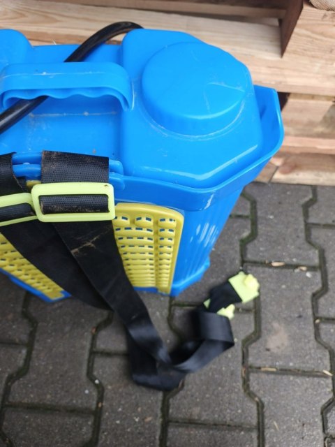 OUTLET W1162 OPRYSKIWACZ PLECAKOWY 16L Z LANCĄ TELESKOPOWĄ MOC