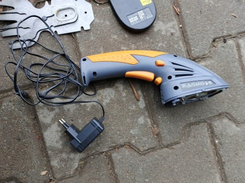 OUTLET W1168 Akumulatorowe NOŻYCE Do Trawy Krzewów Żywopłotu