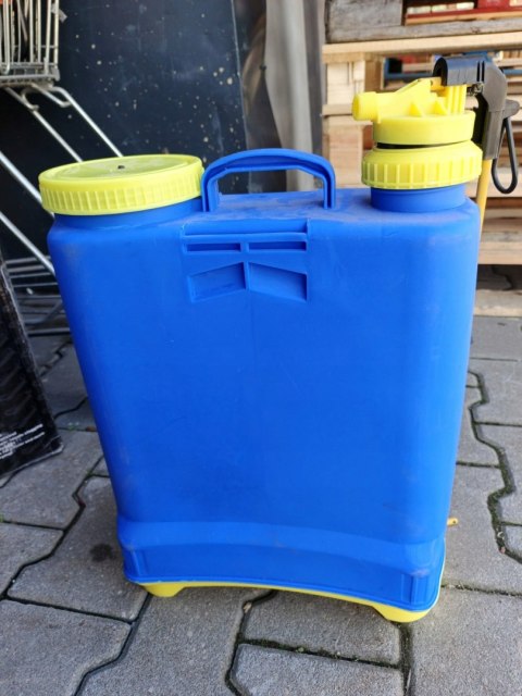 OUTLET W1205 Opryskiwacz Plecakowy Ciśnieniowy 16L