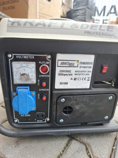 OUTLET W1212 Agregat prądotwórczy przenośny jednofazowy