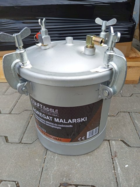 OUTLET W1216 AGREGAT MALARSKI 8L PISTOLET LAKIERNICZY MALOWANIA