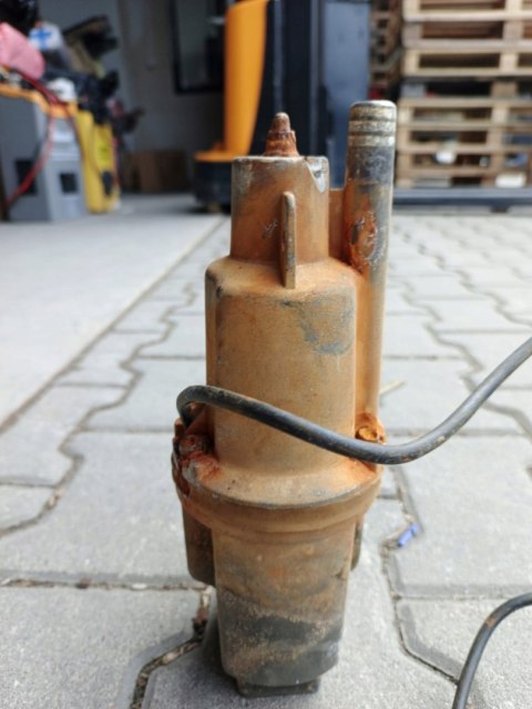 OUTLET W`1222 POMPA DO WODY BRUDNEJ CZYSTEJ ZANURZENIOWA GŁĘBINOWA