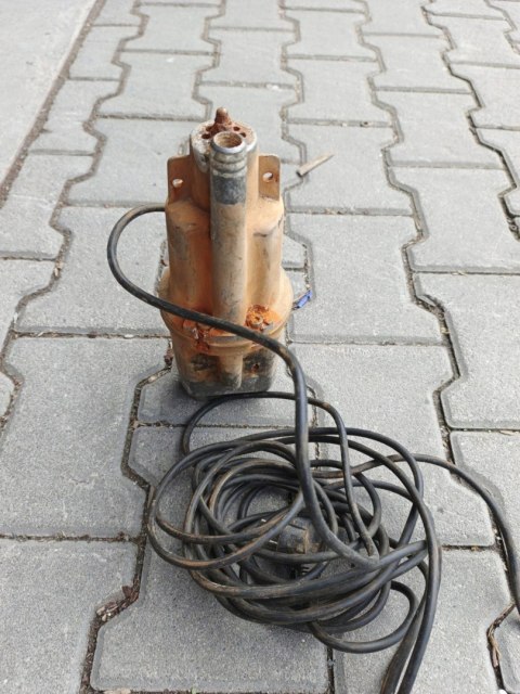 OUTLET W`1222 POMPA DO WODY BRUDNEJ CZYSTEJ ZANURZENIOWA GŁĘBINOWA