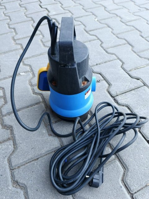 OUTLET W1258 POMPA DO WODY BRUDNEJ CZYSTEJ ZANURZENIOWA