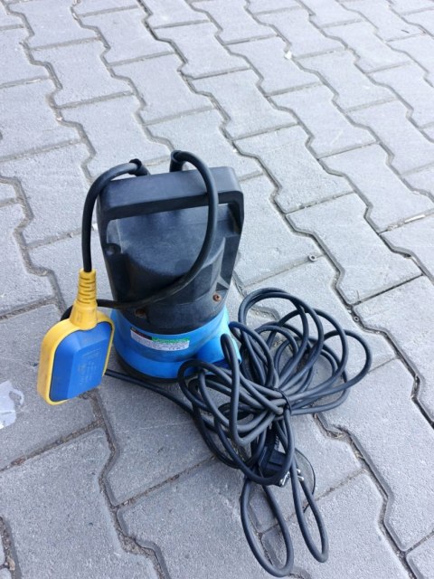 OUTLET W1259 POMPA DO WODY BRUDNEJ CZYSTEJ ZANURZENIOWA