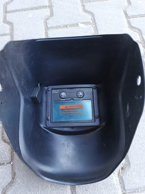 OUTLET W1272 SAMOŚCIEMNIAJĄCA MASKA PRZYŁBICA SPAWALNICZA AUTOMATYCZNA