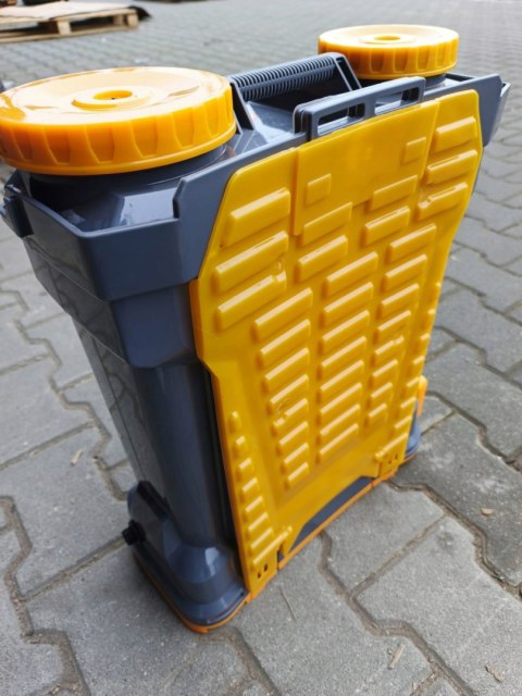 OUTLET W1314 OPRYSKIWACZ AKUMULATOROWY ELEKTRYCZNY 16L PLECAKOWY