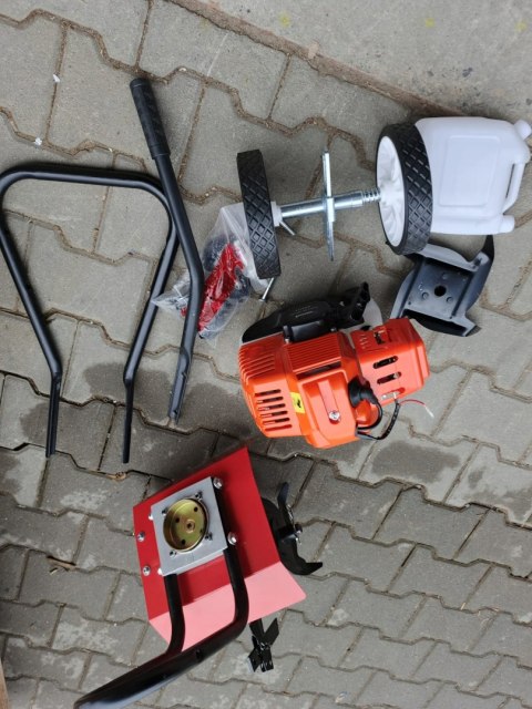 OUTLET W1337 GLEBOGRYZARKA SPALINOWA KULTYWATOR DO GLEBY ZIEMI GRYZARKA