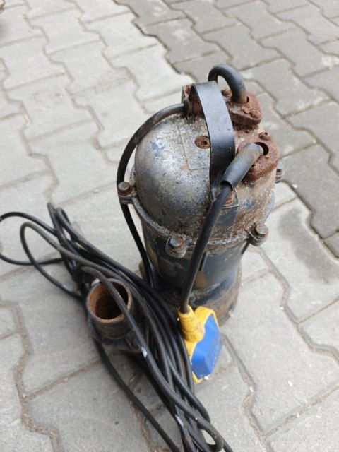 OUTLET W1350 POMPA DO WODY BRUDNEJ SZAMBA Z ROZDRABNIACZEM MOCNA