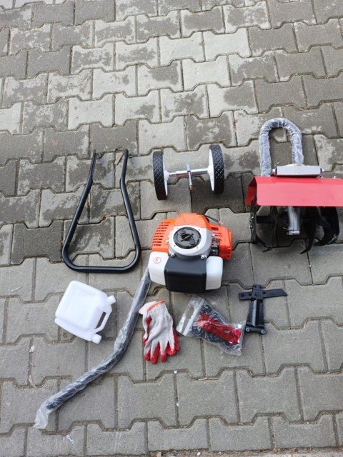 OUTLET W1356 GLEBOGRYZARKA SPALINOWA KULTYWATOR DO GLEBY ZIEMI GRYZARKA