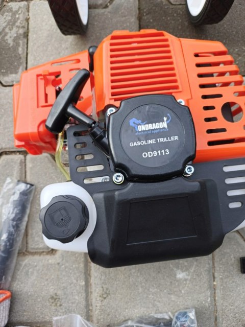 OUTLET W1356 GLEBOGRYZARKA SPALINOWA KULTYWATOR DO GLEBY ZIEMI GRYZARKA