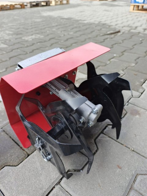 OUTLET W1356 GLEBOGRYZARKA SPALINOWA KULTYWATOR DO GLEBY ZIEMI GRYZARKA
