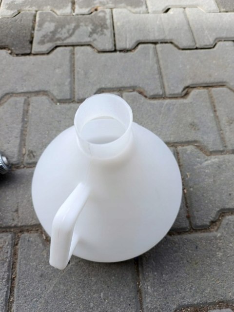 OUTLET W1358 PISTOLET DO TYNKOWANIA TYNKÓW MALOWANIA