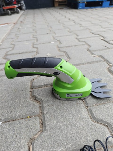 OUTLET W1362 NOŻYCE DO TRAWY ŻYWOPŁOTU AKUMULATOROWE SEKATOR DO KRZEWÓW